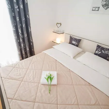 Апартаменты With Parking Space - Zadar - 5746