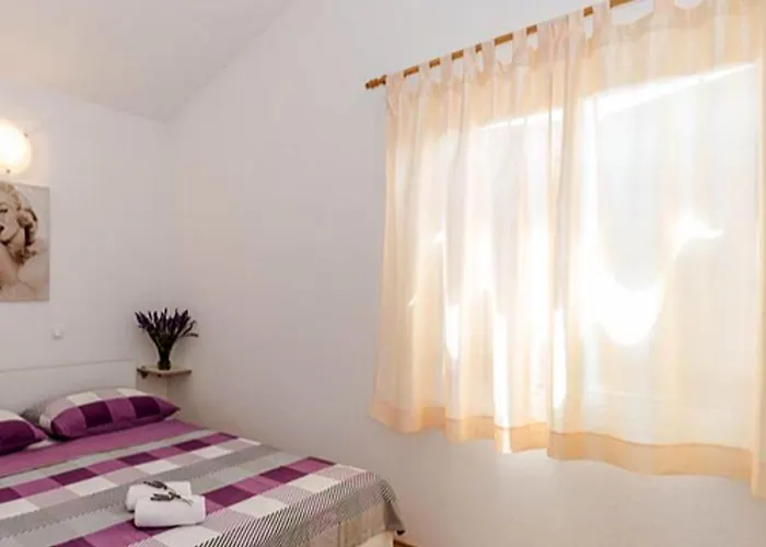 Lägenhet With Parking Space - Zadar - 5746 *