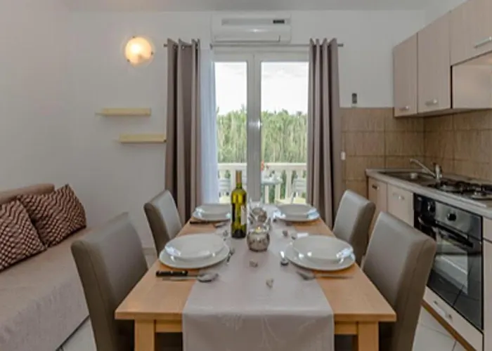 With Parking Space - Zadar - 5746 * 프리블라카